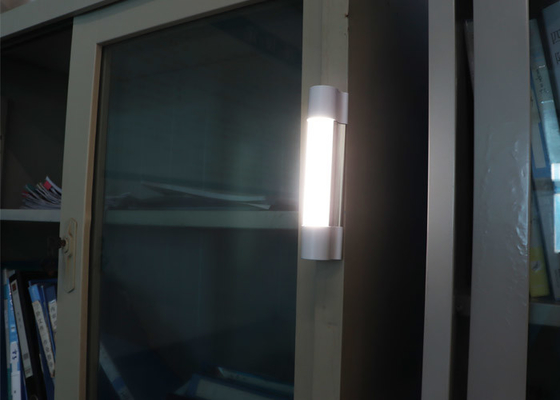 tubo portátil de la luz de emergencia de 2W 6500K que calienta diseño ligero de la base del imán
