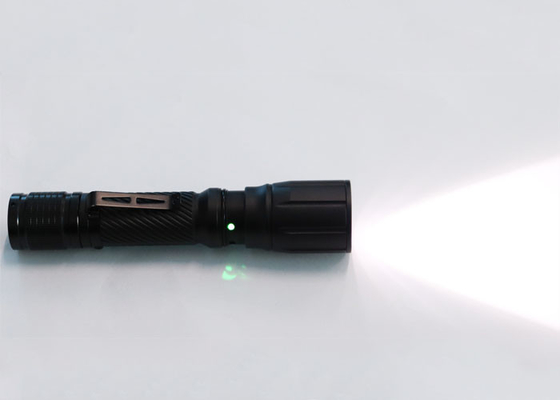 Linterna recargable táctica recargable de aluminio de la linterna de LED IP67 5W 300Lm con el puerto de USB